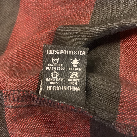 Dixxon Flannel Co DFC Youth Division Boys black/red striped Plaid Shirt, size XL - Picture 6 of 6